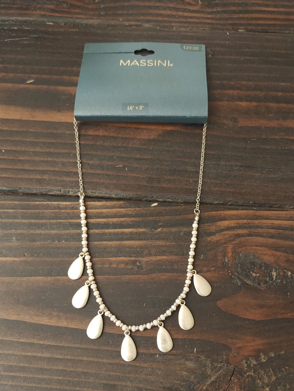 Massini Cream Teardrop Bead Necklace AA31 6811